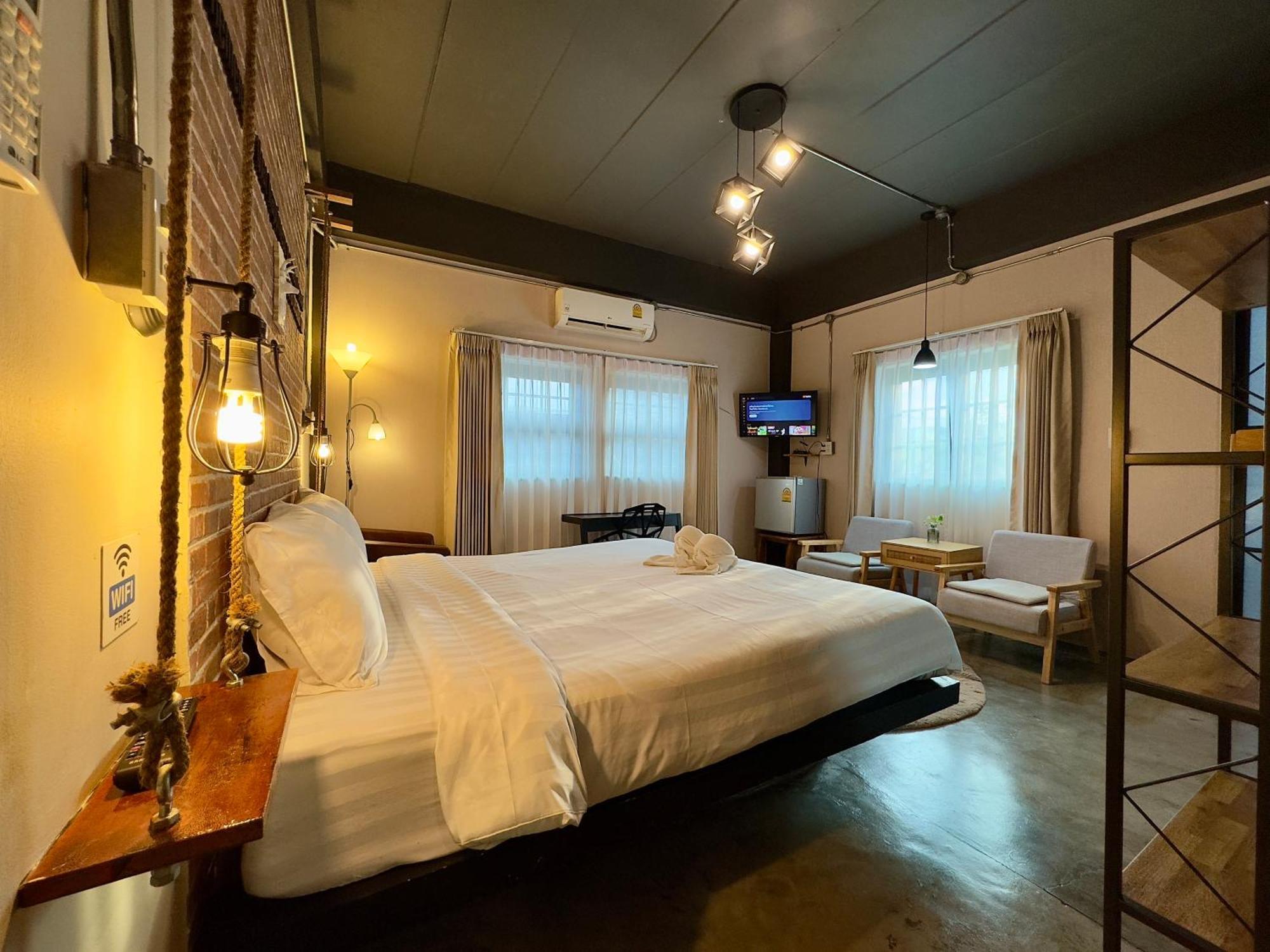 Tanwa Hotel Chiang Mai Exterior photo